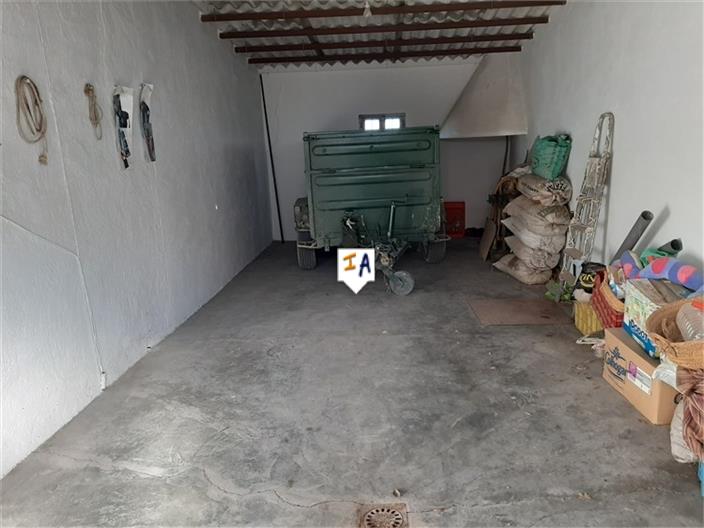 Image No.11-5 Bed House for sale