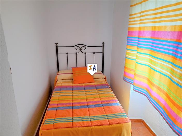 Image No.15-5 Bed House for sale