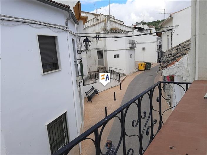 Image No.15-4 Bed House for sale