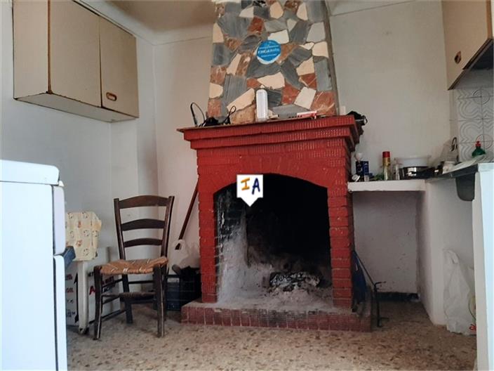 Image No.6-4 Bed House for sale