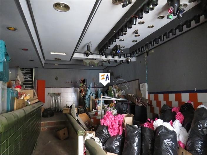 Image No.8-3 Bed House for sale