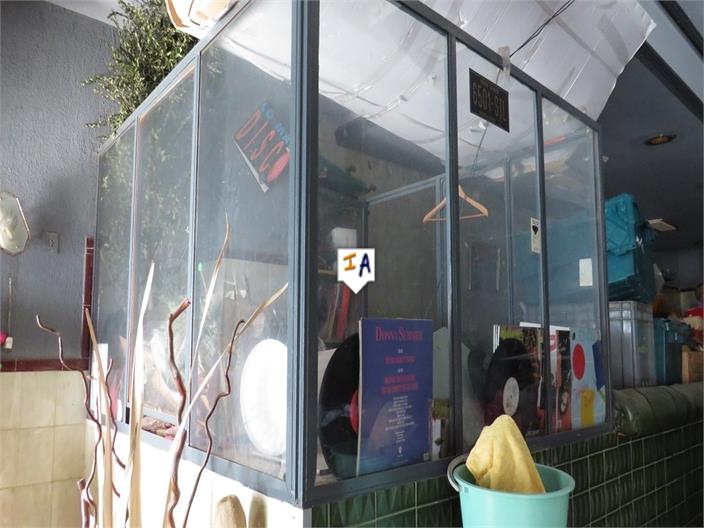 Image No.10-3 Bed House for sale