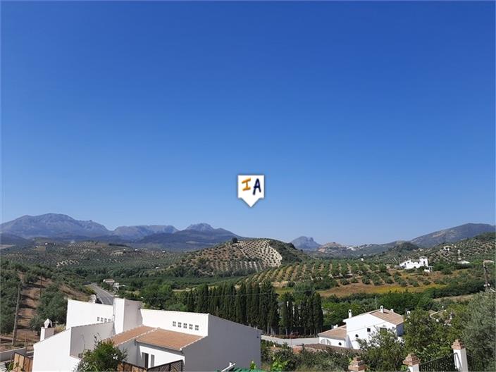 Image No.14-4 Bed House for sale