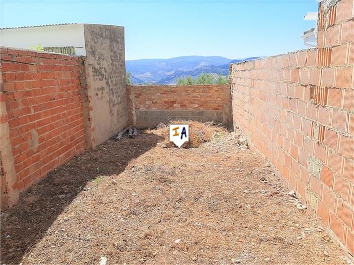 Image No.4-3 Bed House for sale