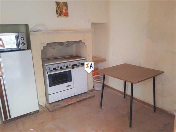 Image No.11-3 Bed House for sale