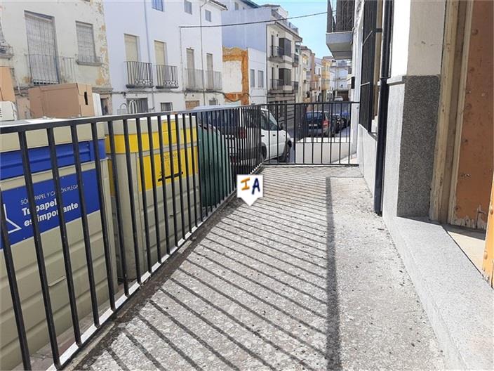 Image No.3-3 Bed House for sale