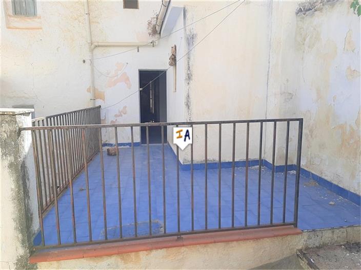 Image No.7-3 Bed House for sale