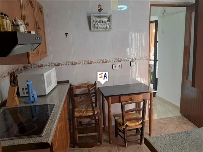 Image No.10-3 Bed House for sale