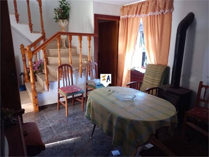 Image No.4-5 Bed House for sale