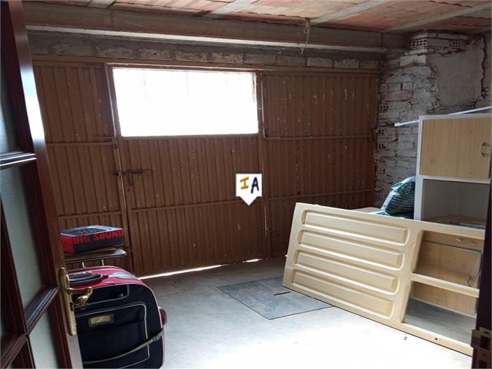 Image No.13-5 Bed House for sale