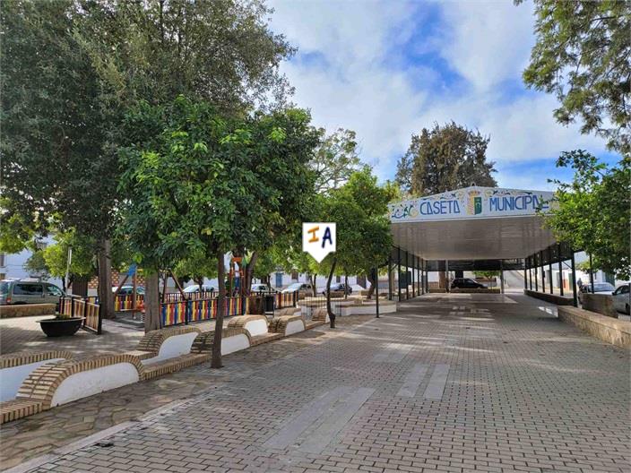 Image No.15-3 Bed House for sale