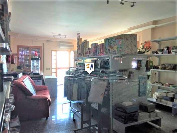 Image No.15-6 Bed House for sale