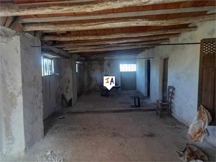 Image No.9-7 Bed Farmhouse for sale