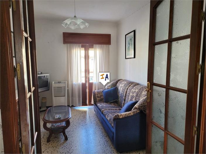 Image No.6-3 Bed House for sale