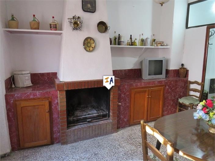 Image No.5-5 Bed House for sale