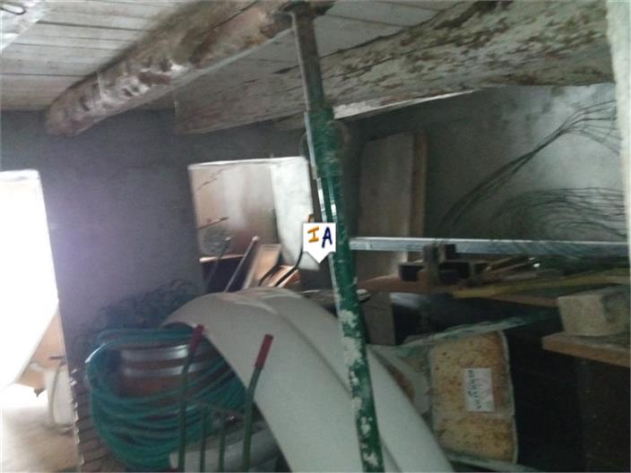 Image No.7-4 Bed House for sale