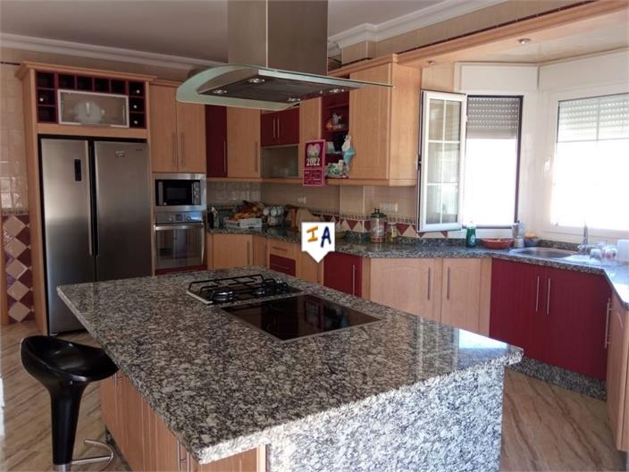 Image No.3-4 Bed Villa for sale