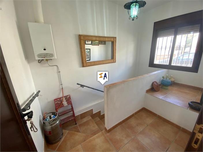 Image No.13-4 Bed House for sale