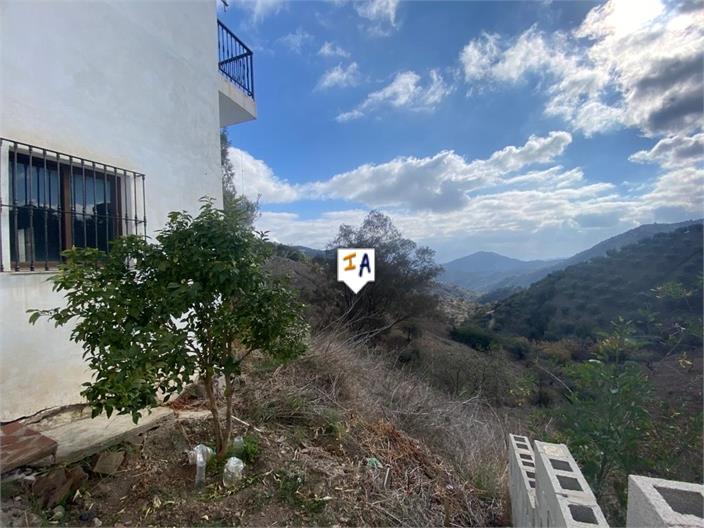 Image No.17-4 Bed House for sale