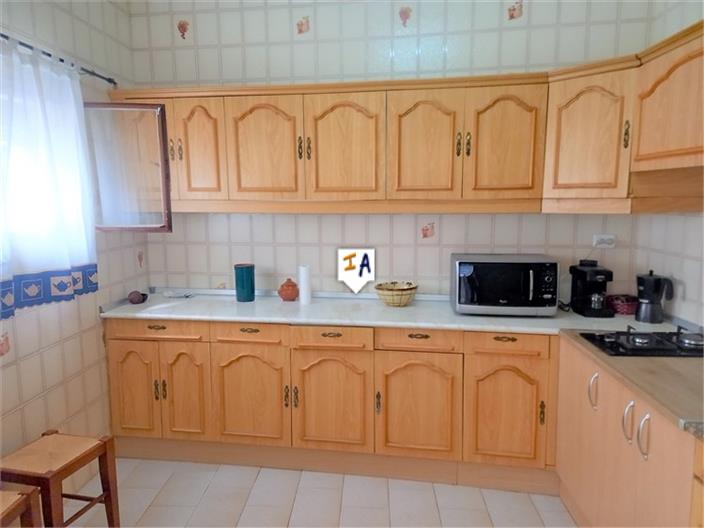 Image No.4-5 Bed House for sale