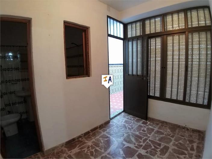 Image No.14-5 Bed House for sale