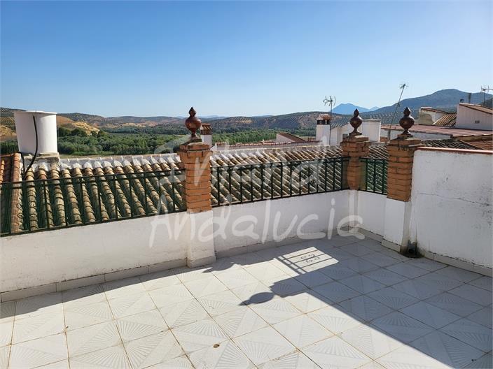 Image No.3-5 Bed House for sale