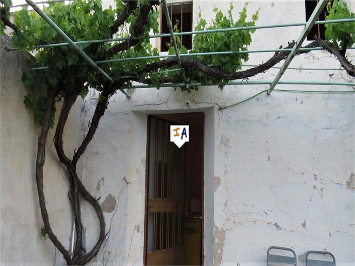 Image No.10-3 Bed Farmhouse for sale