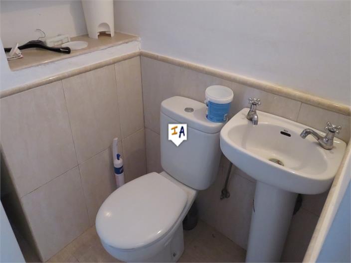 Image No.11-3 Bed Farmhouse for sale