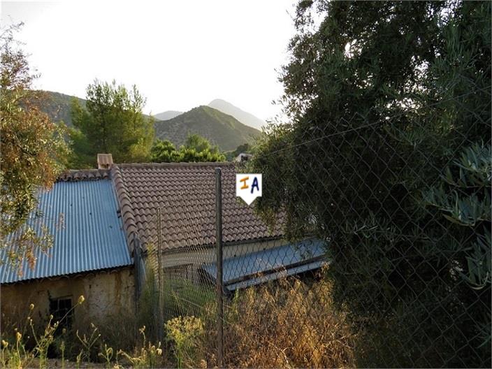 Image No.14-3 Bed Farmhouse for sale