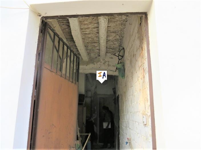 Image No.16-3 Bed Farmhouse for sale