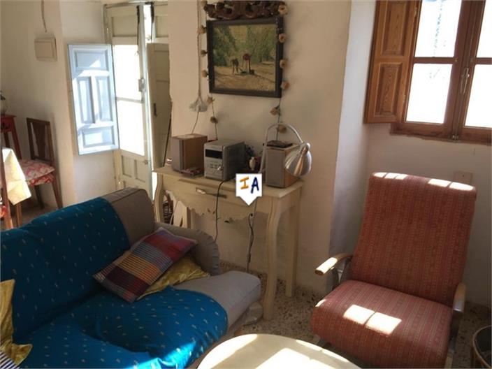 Image No.5-3 Bed House for sale