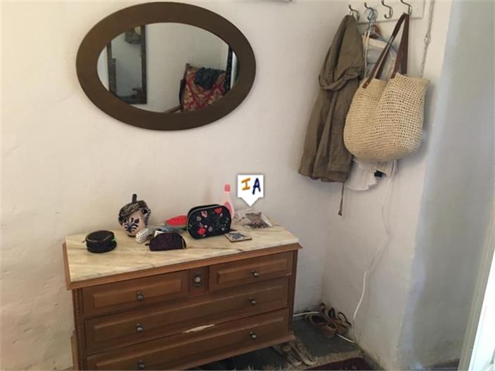 Image No.6-3 Bed House for sale