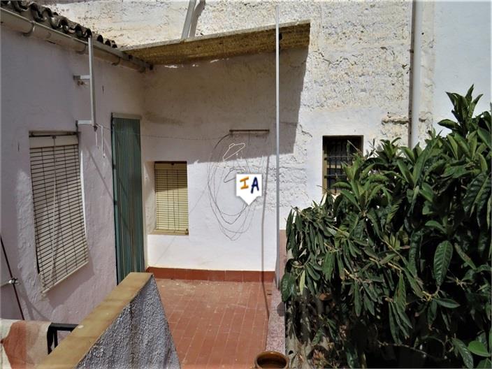 Image No.16-5 Bed House for sale