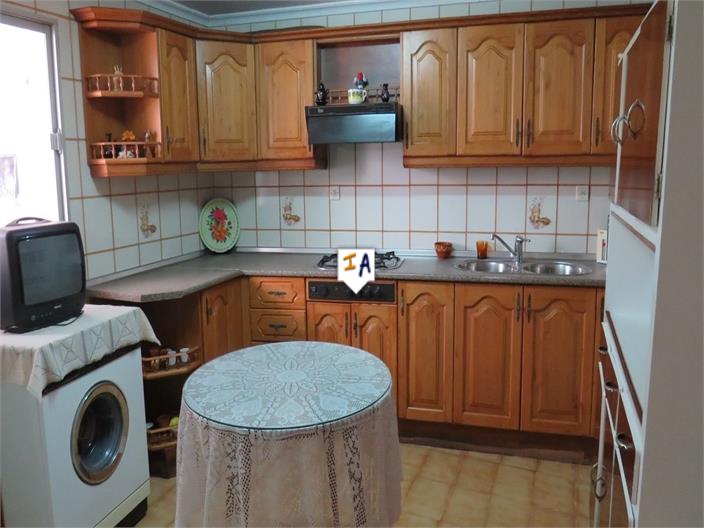 Image No.3-5 Bed House for sale