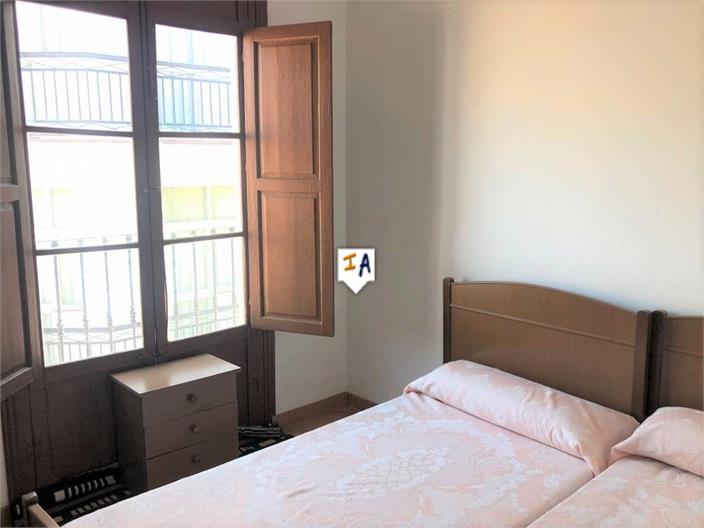 Image No.15-14 Bed Commercial for sale