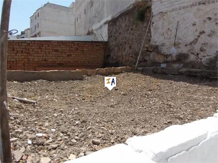 Image No.15-3 Bed House for sale