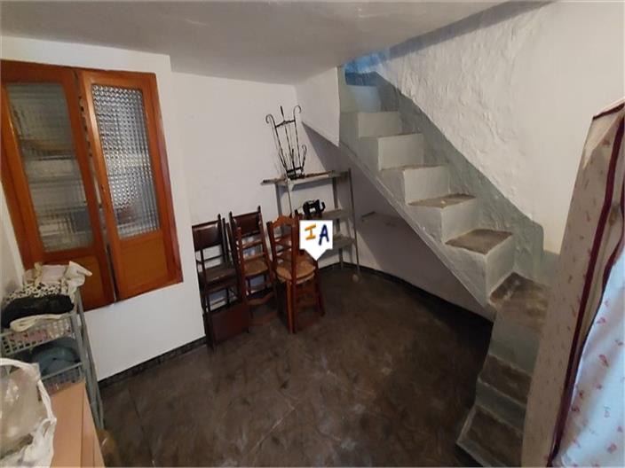 Image No.11-5 Bed House for sale