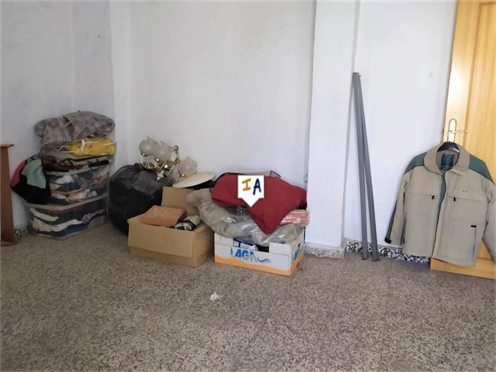 Image No.13-5 Bed House for sale