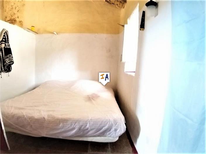 Image No.11-3 Bed Farmhouse for sale