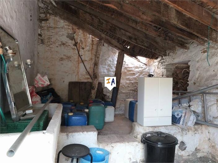 Image No.6-3 Bed Farmhouse for sale