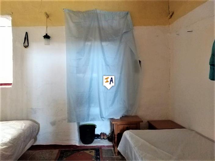 Image No.7-3 Bed Farmhouse for sale