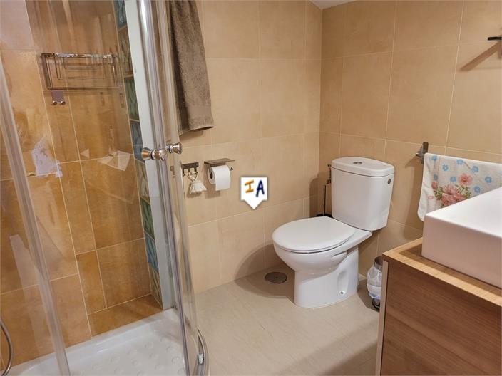 Image No.13-4 Bed House for sale