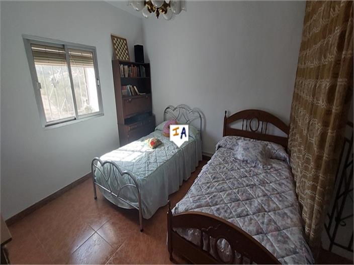 Image No.15-5 Bed Farmhouse for sale