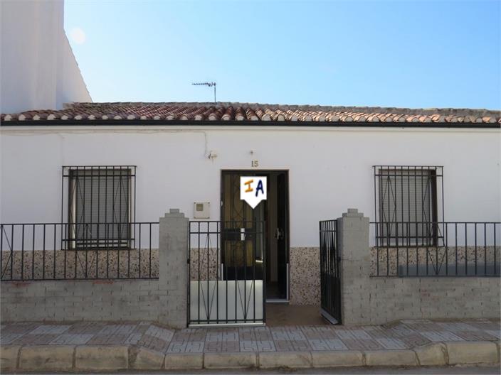 Image No.10-3 Bed House for sale