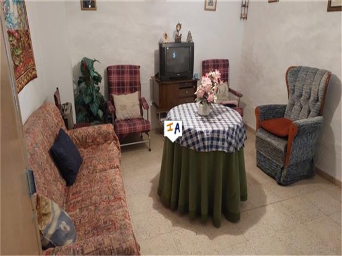 Image No.5-5 Bed House for sale