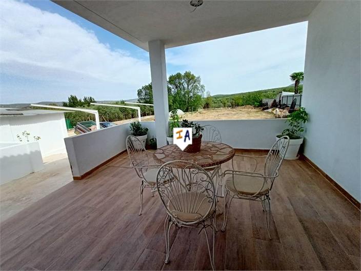 Image No.13-2 Bed House for sale