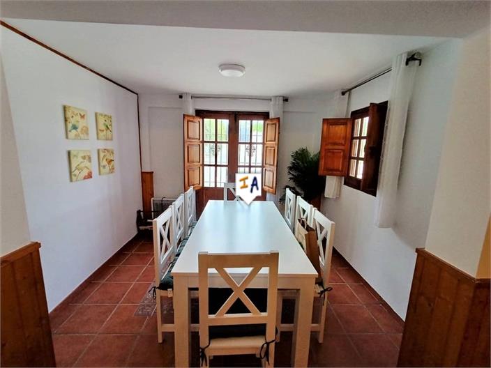 Image No.9-2 Bed House for sale