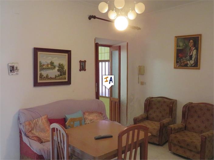 Image No.7-6 Bed House for sale