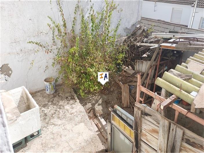 Image No.5-2 Bed House for sale