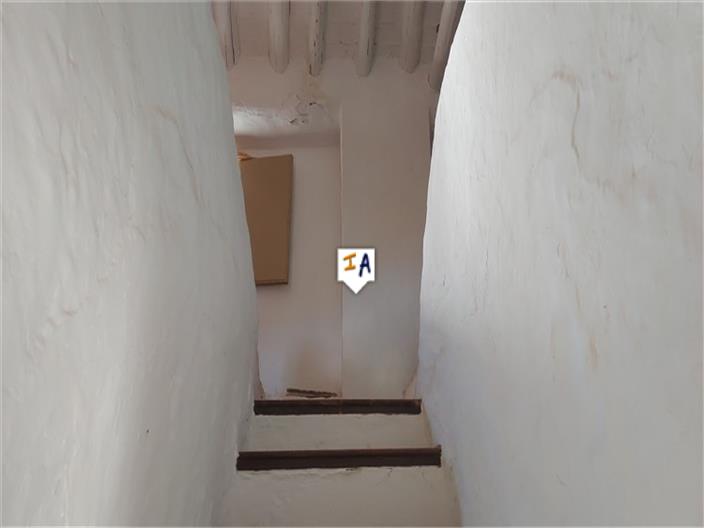 Image No.10-2 Bed House for sale